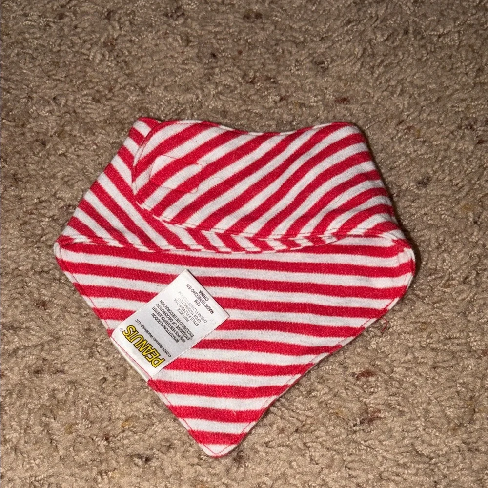 Peanuts Christmas Themed Red and White Striped Bib Size 12 months